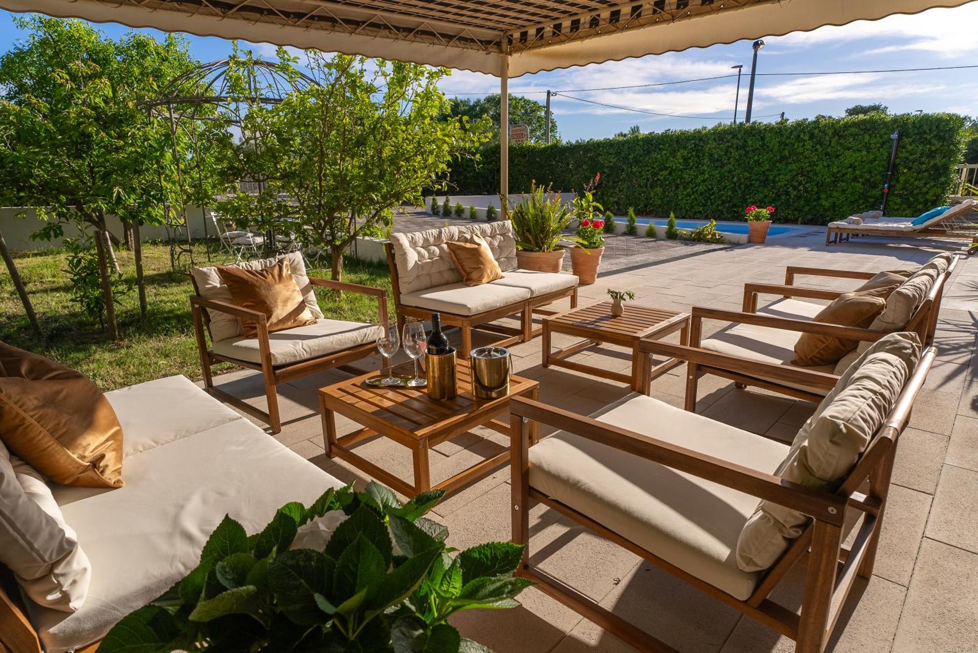 Storge Boutique Bed & Breakfast 奥米什 外观 照片