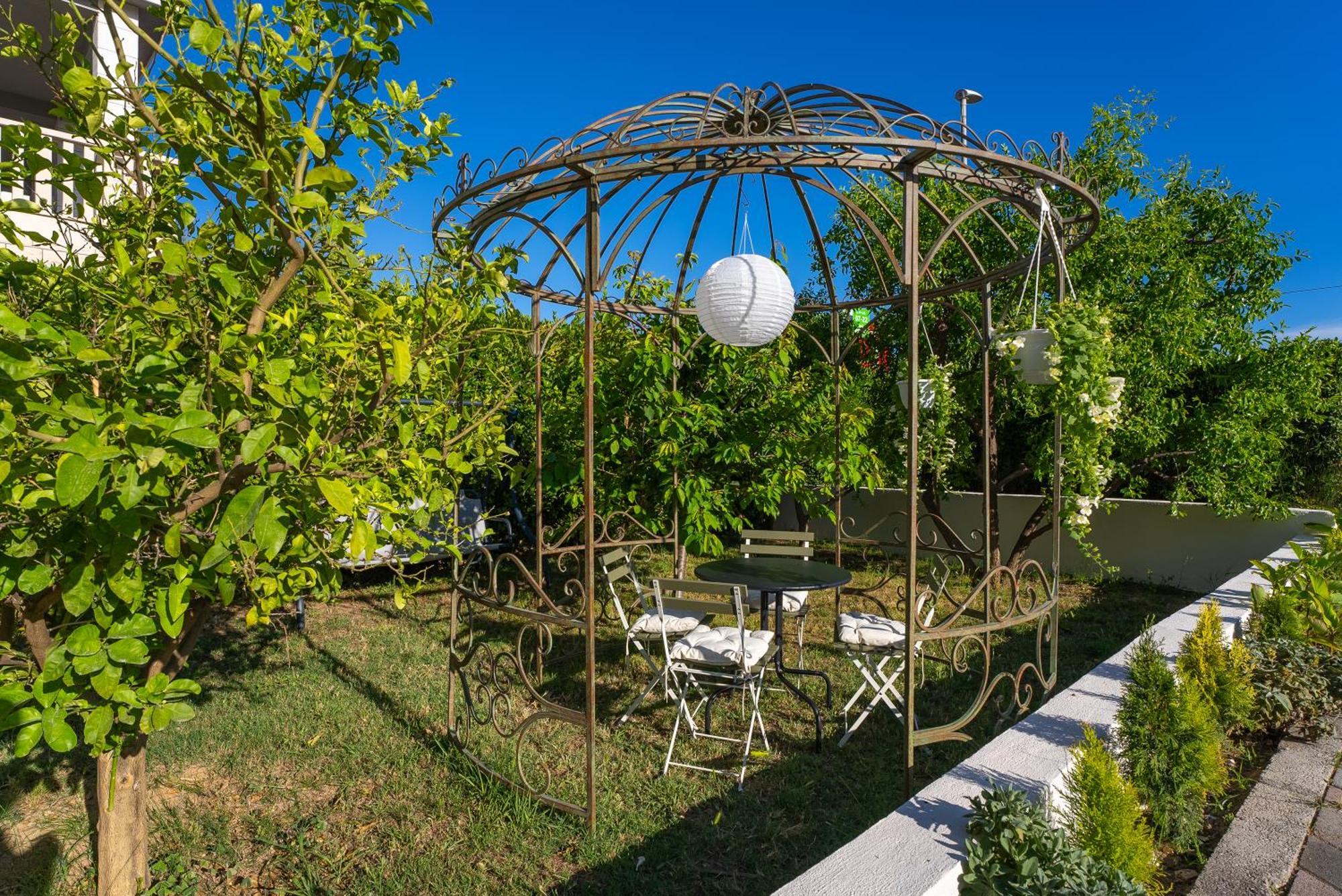Storge Boutique Bed & Breakfast 奥米什 外观 照片